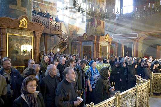 У православных христиан началась Страстная седмица